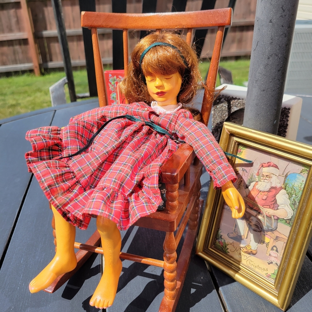 The Hamilton Collection 1992 Patrica Brooks Waiting for Santa Doll & Rocker